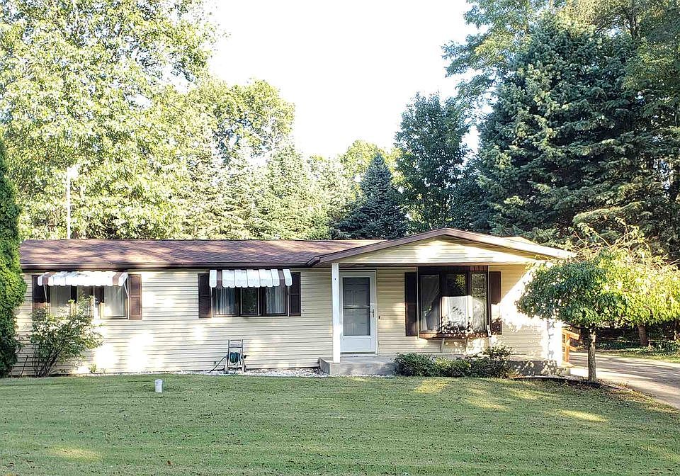 1st image of 56222 River Grove Ln