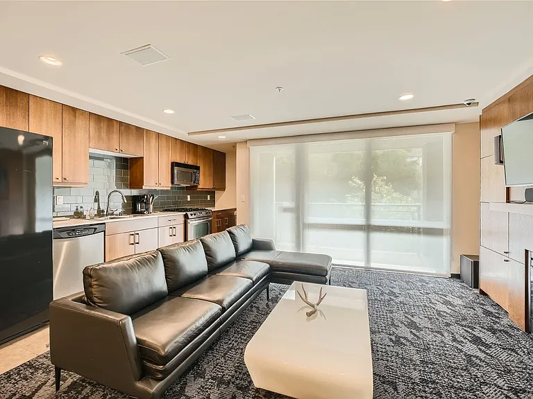 76 Cedar St #502 — Photo 19