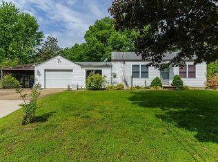 3179 Ridgeview Dr, Saint Charles, MO 63301