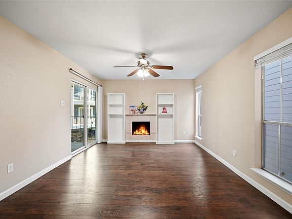 4th image of 18511 Egret Bay Blvd APT 609