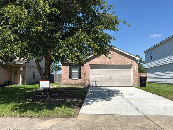 9218 Summer Valley Ln, Richmond, TX 77407