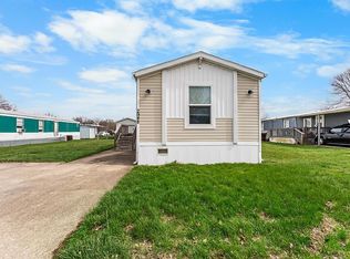 2948 Andrew Dr, Columbus, IN 47201