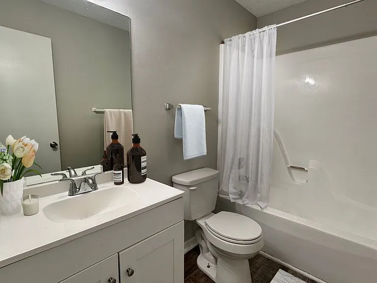 Rand Stockton Apartment Homes — Photo 122