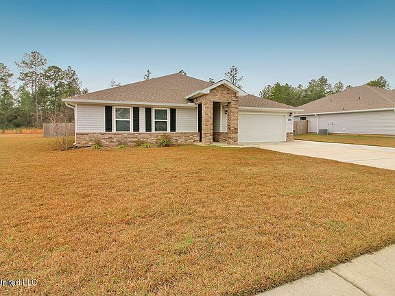 4th image of 18565 Elkwood Dr