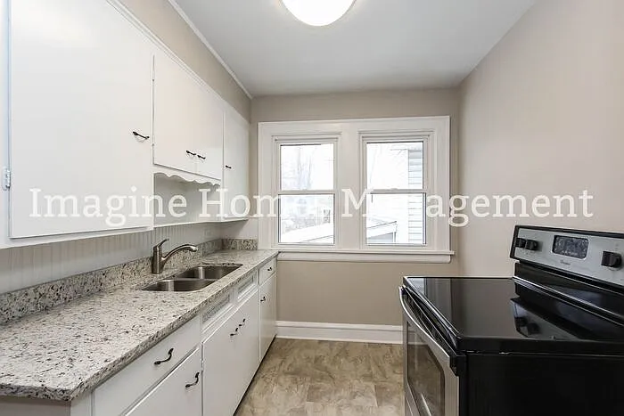 2 bed, 1.0 bath, 1040 sqft, $1,550 — Photo 4