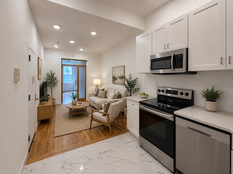 1st image of 195 Calyer St APT 2L