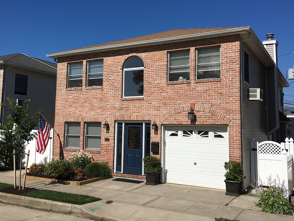 1st image of 143 Mitchell Ave
