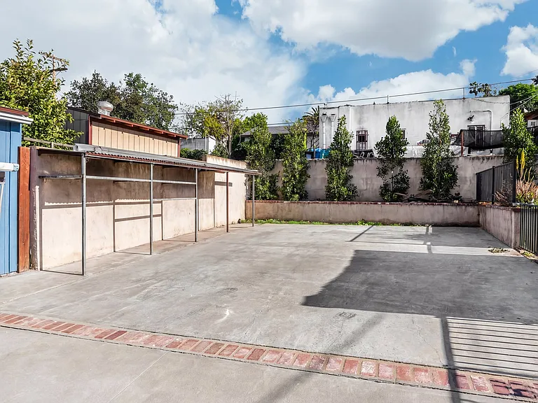 6190 Mesa Ave — Photo 35