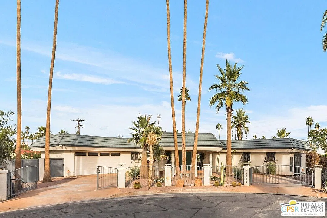 3 bed, 3.0 bath, 2376 sqft, $5,000 — Photo 3