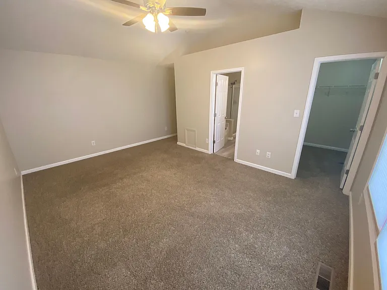 14204 Victory Ridge Dr — Photo 27