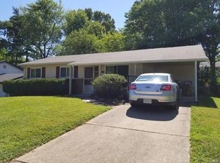 1824 Schulte Hill Dr, Maryland Heights, MO 63043