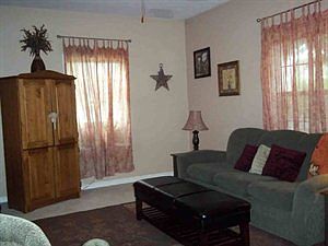 2nd image of 30 Catherine St