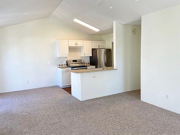 5th image of 75-6081 Alii Dr APT Y204