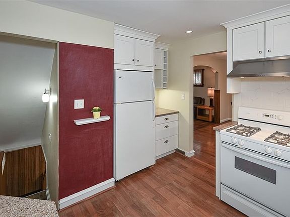 4th image of 4436 W 227th St