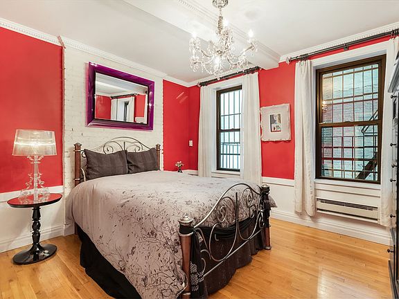 3rd image of 85 Stanton St APT 3B