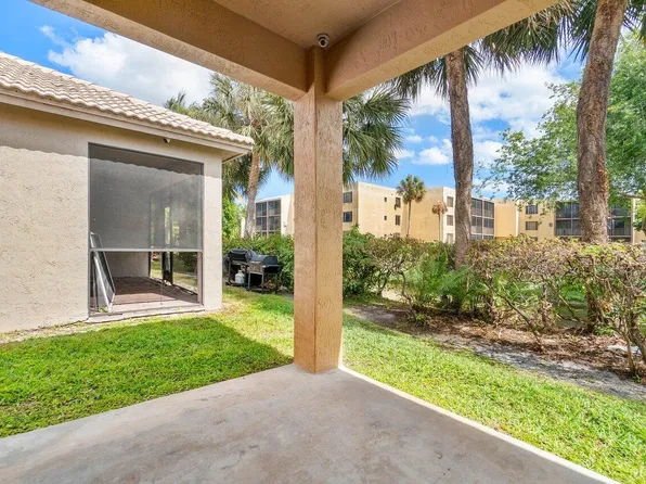 3414 Willow Street, Lauderdale Lakes, FL 33311
