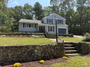10 Lofty Heights Rd, Westerly, RI 02891