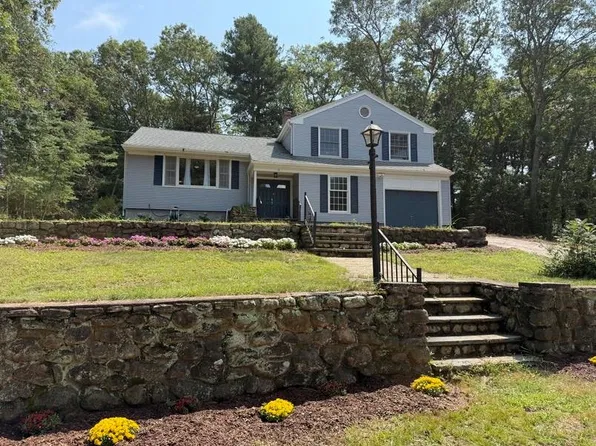 10 Lofty Heights Rd, Westerly, RI 02891