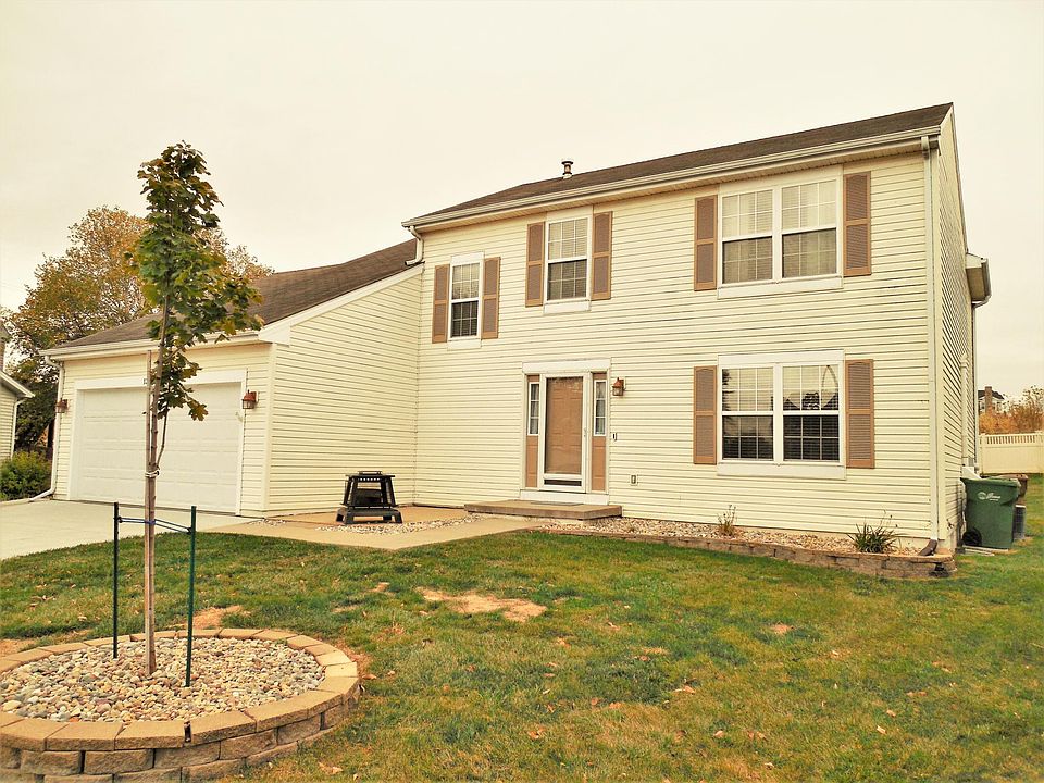Convenient Location with Large Lot on Cul de sac