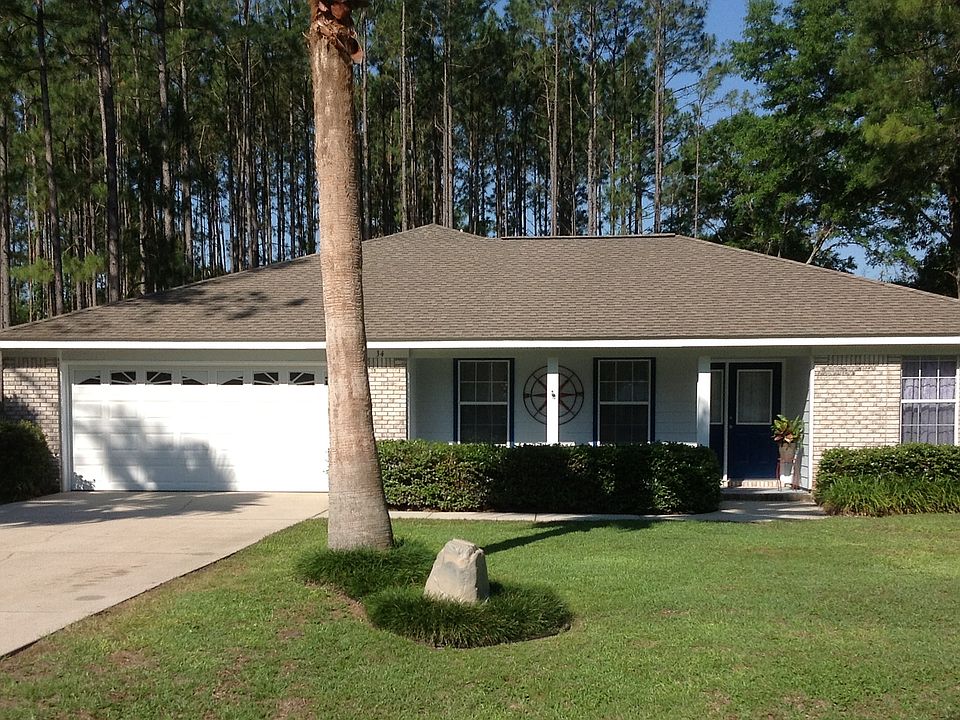 1st image of 34 Fox Run Cir