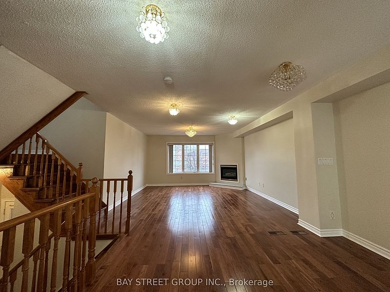 Markham Townhouse for rent - 4 Bedrooms — photo 3