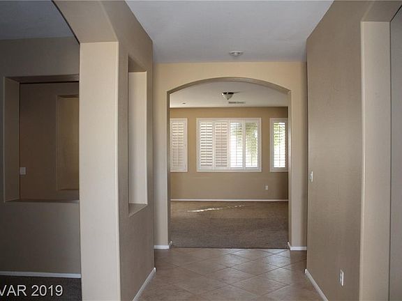 4th image of 297 Auster Park Ave #0