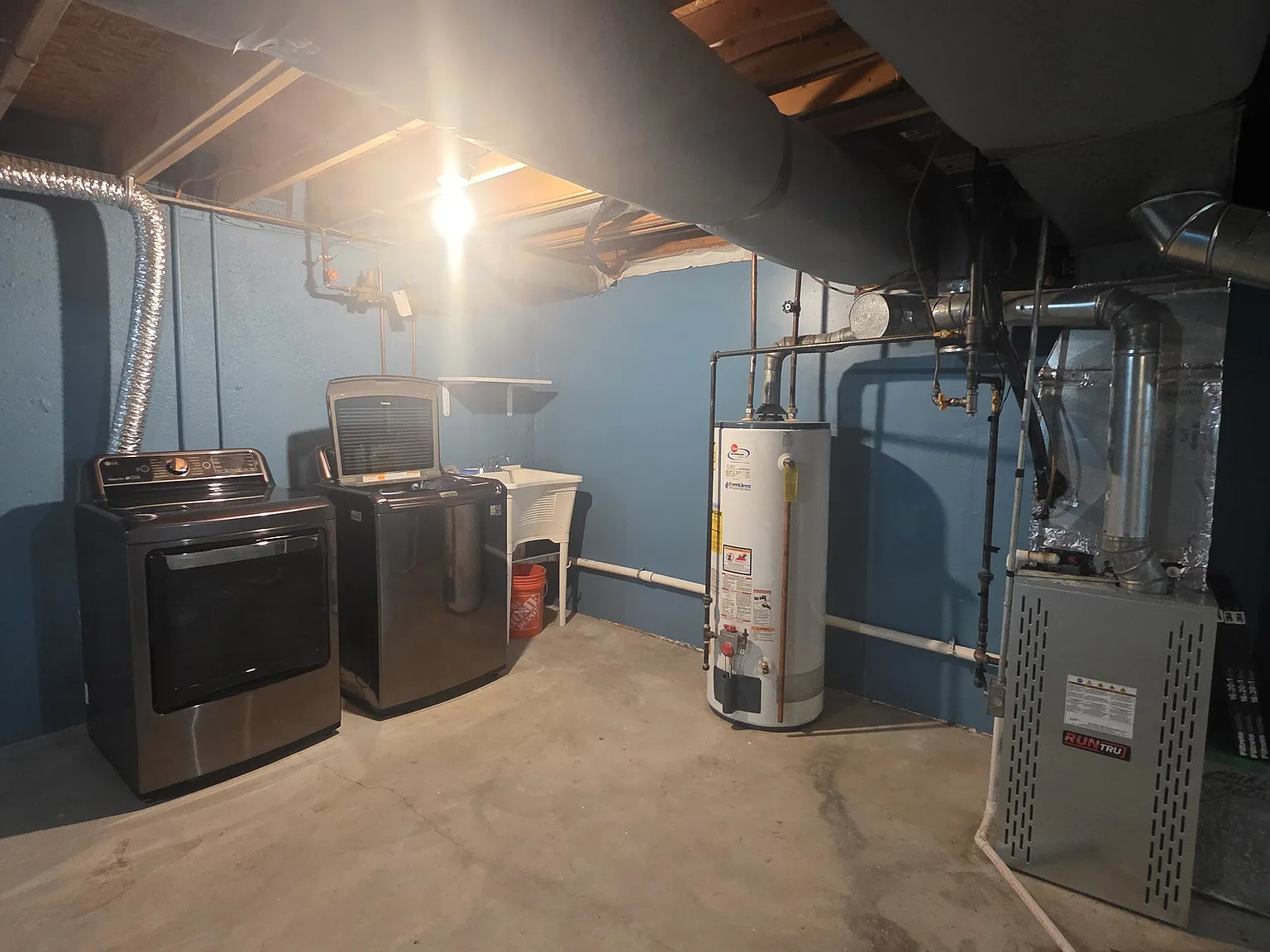 3 bed, 1511 sqft, $2,400 — Photo 3
