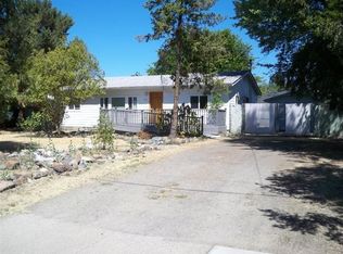 2432 N Keene Way Dr, Medford, OR