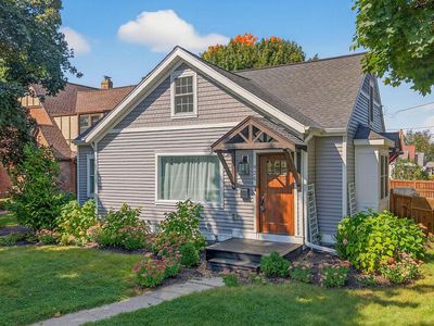 926 East Broadway, Waukesha, WI, 53186