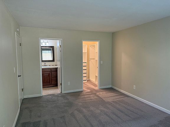 5th image of 1109 Bellefield Park Ln