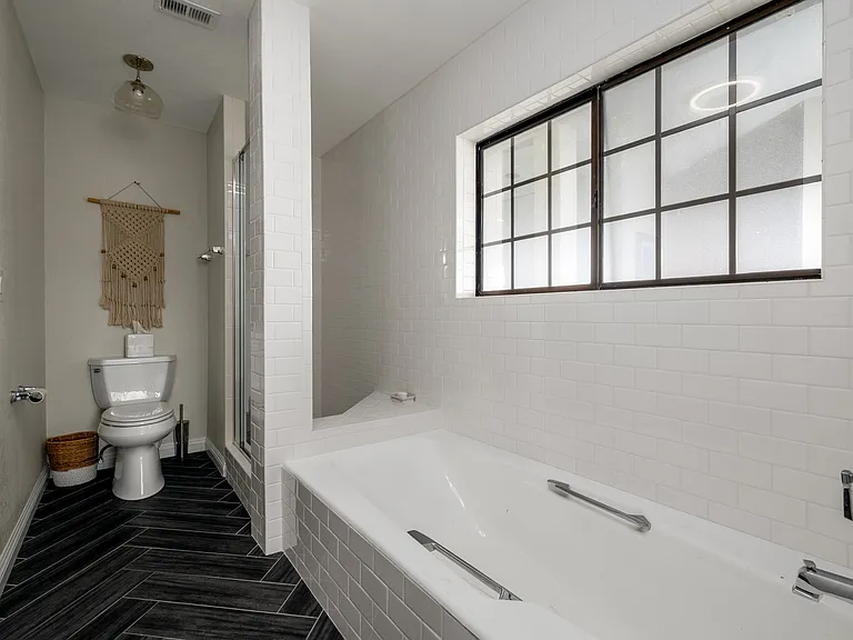 30092 Clearwater Dr — Photo 26