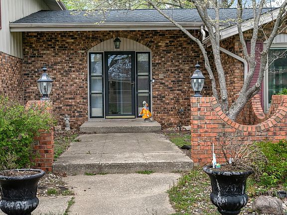 2nd image of 19273 Serene Dr