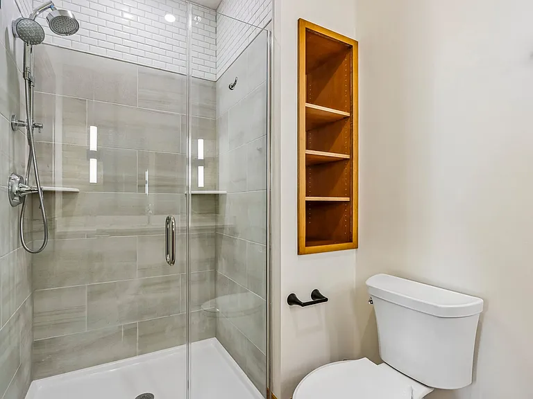 Ward House — Photo 12