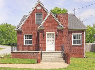 2853 Rennoc Rd, Knoxville, TN 37918