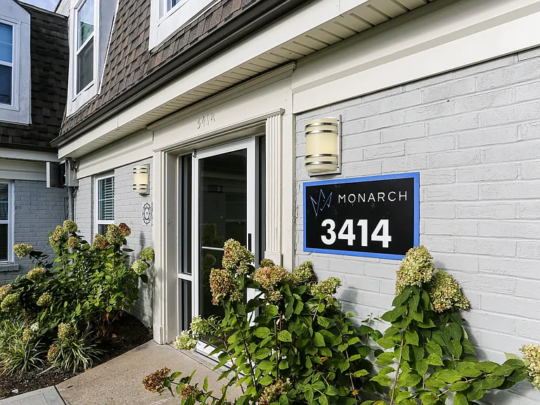 Welcome to our Leasing Office!