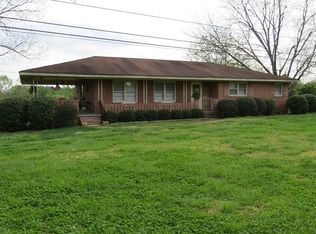 820 Gumlog Rd, Martin, GA 30557