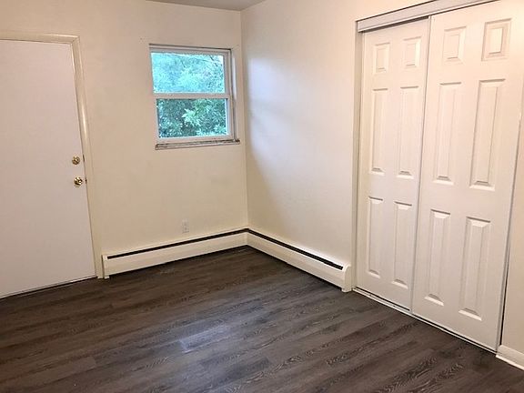 5th image of 1705 Camus Ln #14989386