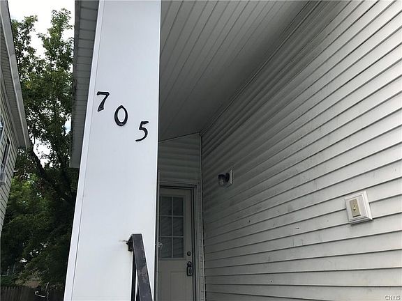 2nd image of 705 Pond St #1