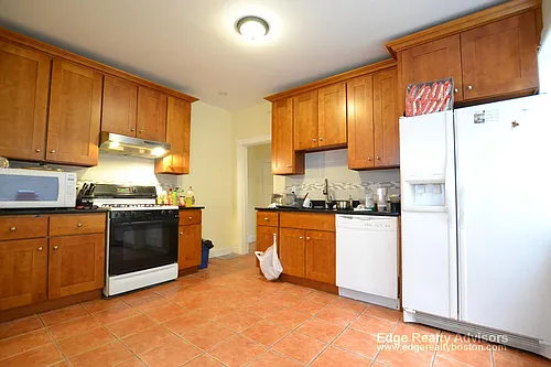 31 Newcastle Rd Photo 1