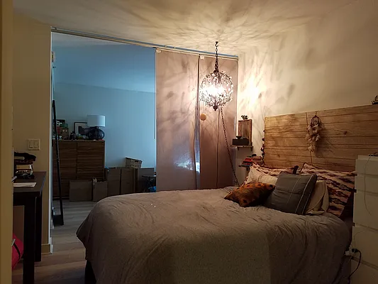 Rented by Camhi NYC Realty Inc | media 64