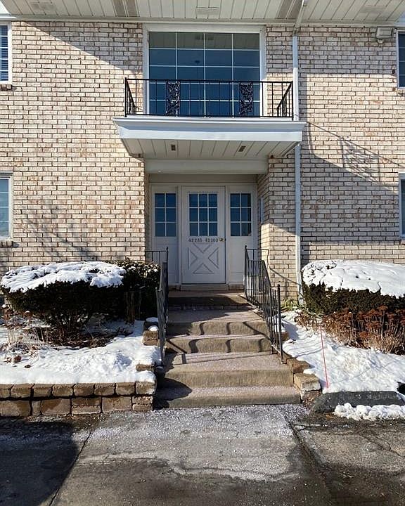 1st image of 42285 Woodward Ave #S1-3