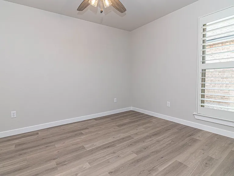 6004 Kingsville St — Photo 20
