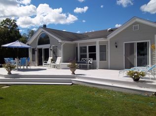 16 Baycrest Ave, Westhampton, NY 11977