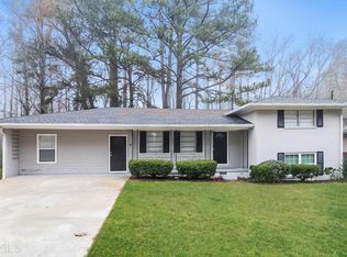 470 Jefferson Ave, Fayetteville, GA 30214