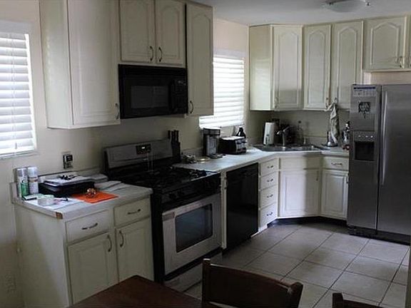 4th image of 10992 Saxonhall Dr