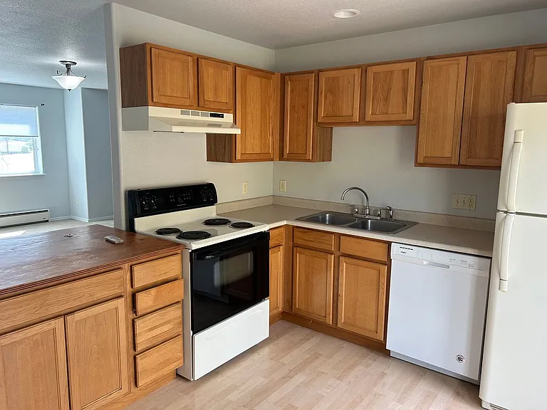 1201 Wineglass Ct #K — Photo 14