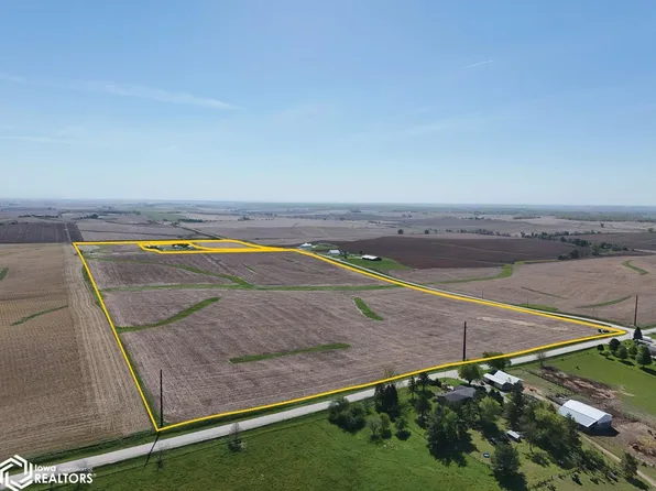 23rd Avenue Dr, Marengo, IA 52301