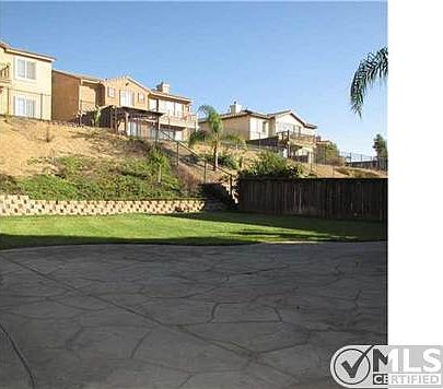 2nd image of 303 Avenida Marlina