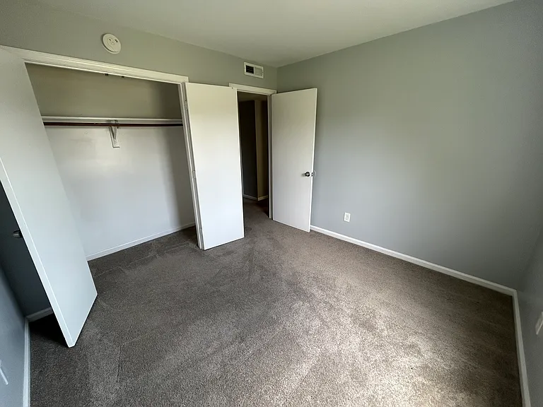 9511 4th Bay St #1 — Photo 6