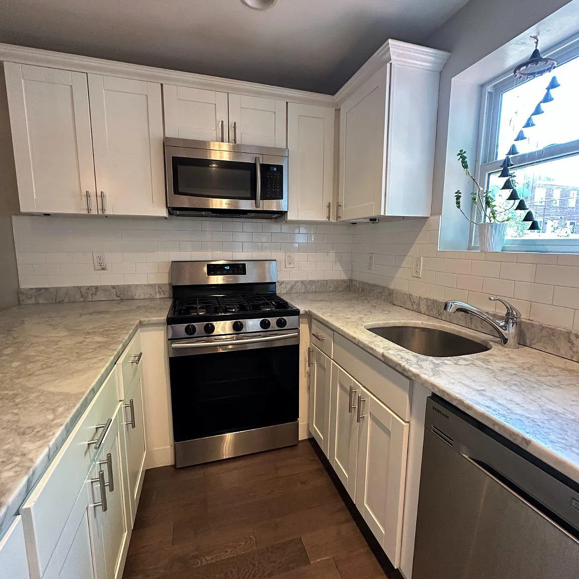 2 bed, 2.5 bath, 1080 sqft, $3,400 — Photo 4